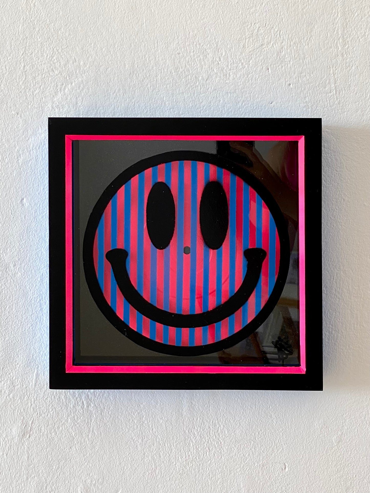 Junior Acid Vinyl Junkie - Pink and blue stripes