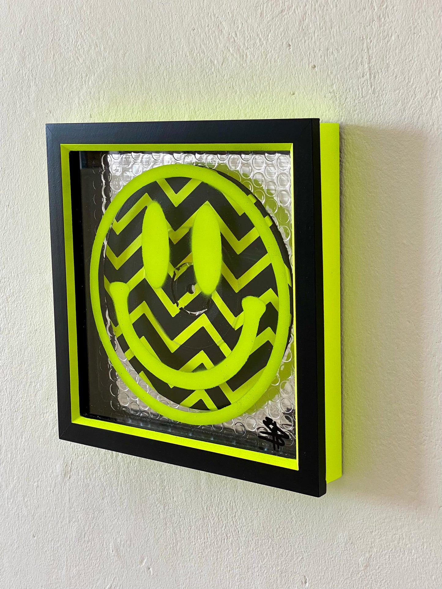 Junior Acid Vinyl Junkie - Neon Zig Zag 2