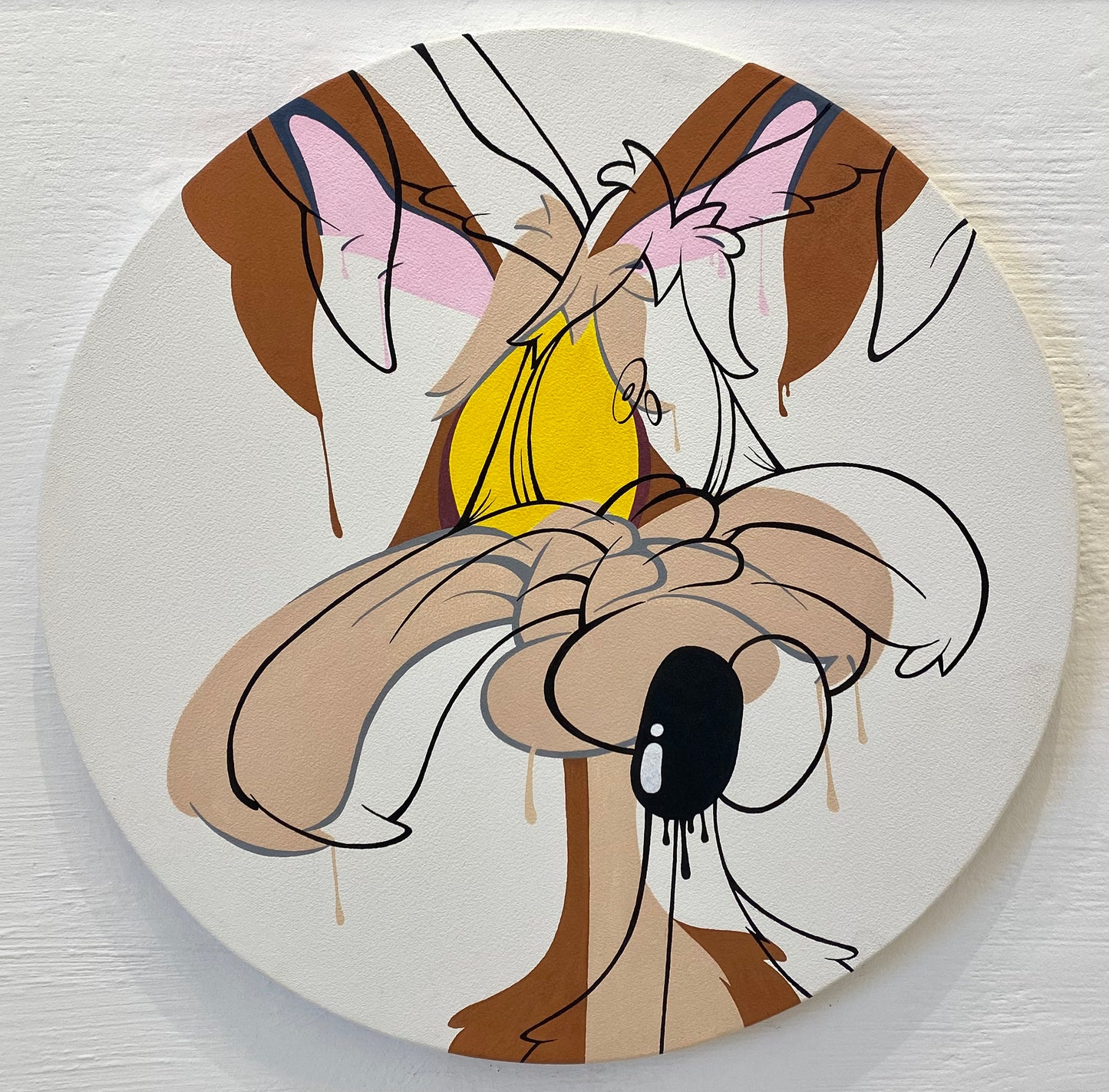 Circular canvas artwork of Wile E. Coyote from Looney Tunes with abstract design on a light background